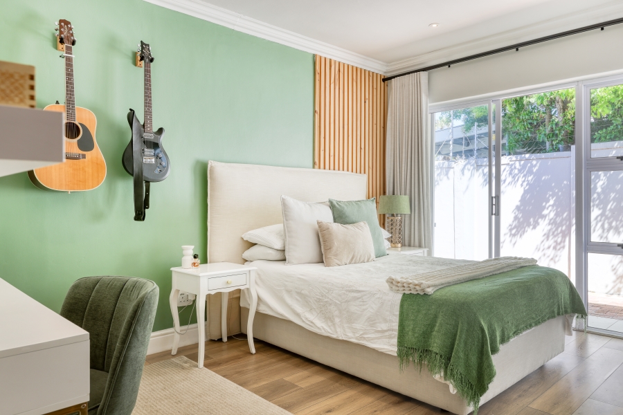 3 Bedroom Property for Sale in Kirstenhof Western Cape